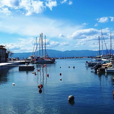 Apartments Ljuba I Mare มาลินสกา ภายนอก รูปภาพ